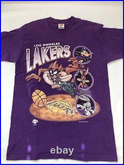 Rare Vintage Lakers TAZ Bugs Daffy 1997 T Shirt Mens Warner Bros Single Stitch
