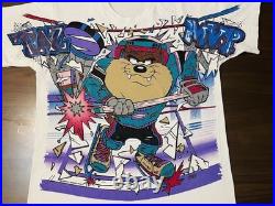 Rare Vintage Taz MVP Hockey T-Shirt Looney Tunes 1994 Warner Bros Freeze