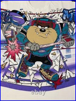 Rare Vintage Taz MVP Hockey T-Shirt Looney Tunes 1994 Warner Bros Freeze