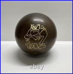 Rare Vintage Warner Bros TAZ brunswick bowling ball 1999 Warner Bros 12.15 LB