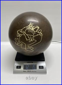 Rare Vintage Warner Bros TAZ brunswick bowling ball 1999 Warner Bros 12.15 LB