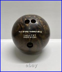 Rare Vintage Warner Bros TAZ brunswick bowling ball 1999 Warner Bros 12.15 LB