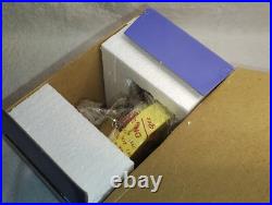 Rare Warner Bros Studio Store Exclusive 1999 The Wizard of Oz Dorothy Desk Clock