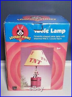 Rare Wile E Coyote Warner Brothers TNT Table Lamp Dynamite Looney Toons IN BOX