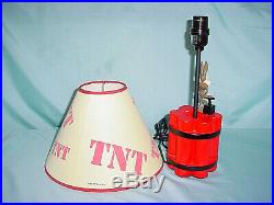 Rare Wile E Coyote Warner Brothers TNT Table Lamp Dynamite Looney Toons Novelty