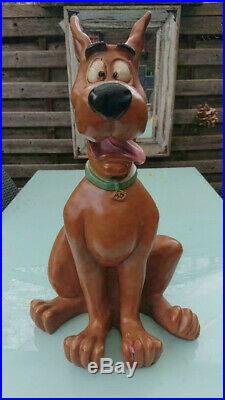 Rare vintage 80's Hanna-Barbera Scooby Doo statue store display figure big fig