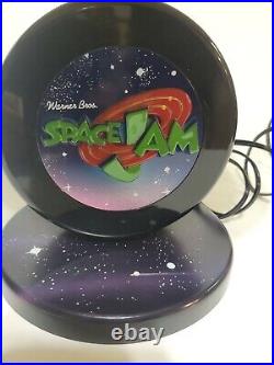 Rare vintage Warner brothers space jam lamp 1996 Micheal Jordan Works basketball