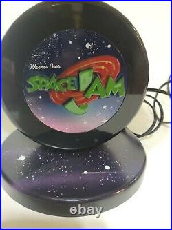 Rare vintage Warner brothers space jam lamp 1996 Micheal Jordan Works basketball
