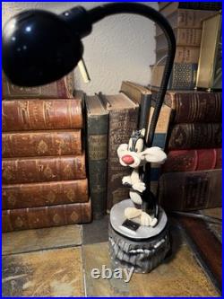 Retired Rare Warner Brothers Casal Sylvester the Cat Bobble Head Desk Lamp Retired Rare Warner Brothers Casal Sylvester the Cat Bobble Head Desk Lamp