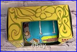 Scooby-Doo Shaking Mystery Machine Warner Brothers VERY RARE With Tag NIB