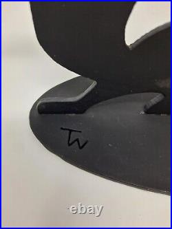 TEX WELCH Warner Bros Metal Cast Iron Sculpture Pepe Le Phew 15/1200 1992 RARE