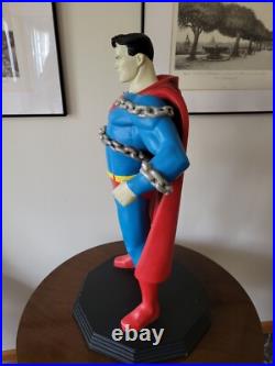 ULTRA RARE 2000 Warner Bros Studio 2 FT SUPERMAN With CHAIN 26 STATUE/FIGURE