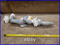 VERY RARE Bugs Bunny Warner Brothers Statue Prop Figure Looney Tunes