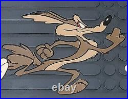 VINTAGE Looney Tunes Rubber 13×41.5 Car / Truck Mat ©? Warner Bros 1997 RARE
