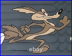 VINTAGE Looney Tunes Rubber 13×41.5 Car / Truck Mat ©? Warner Bros 1997 RARE