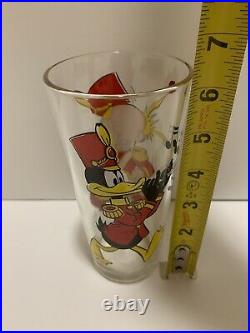 VTG 1976 Looney Tunes Daffy Duck/Elmer Fudd Collector Cup Warner Bros Rare