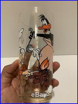 VTG 1976 Looney Tunes Daffy Duck/Porky Pig Collector Cup Warner Bros Rare