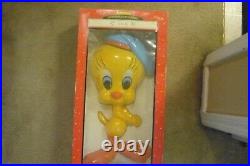 Very Rare 1992 Looney Tunes Tweety Lighted Wall Sculpture in Box