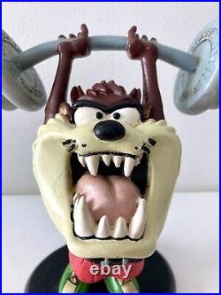 Vintage 1994 Warner Bros MACHO MAN Taz Tasmanian Devil Exclusive Statue RARE