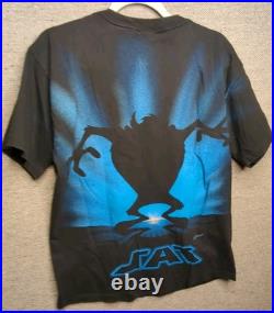 Vintage 1995 Looney Tunes Taz Rare 2 Sided T Shirt Size Large Warner Brothers Vintage 1995 Looney Tunes Taz Rare 2 Sided T Shirt Size Large Warner Brothers