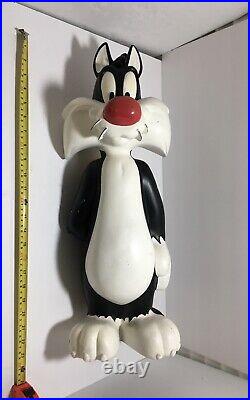 Vintage 1996 Warner Bros Sylvester Hiding Tweety Bird 23 Statue Looney WB Rare