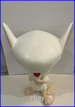 Vintage 1997 Brain Pinky And The Brain Warner Bros. 16.5 Statue RARE Vintage 1997 Brain Pinky And The Brain Warner Bros. 16.5 Statue RARE