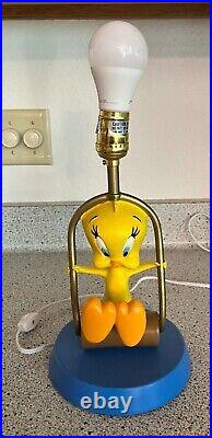 Vintage 1998 Rare Warner Brothers Studio Store Tweety Swing Lamp with Shade