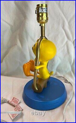 Vintage 1998 Rare Warner Brothers Studio Store Tweety Swing Lamp with Shade