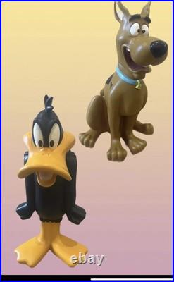 Vintage Daffy And Scooby Statue Warner Bros Studio Extremely Rare 1996 23 Vintage Daffy And Scooby Statue Warner Bros Studio Extremely Rare 1996 23