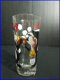 Vintage EXTREMELY RARE 1976 Pepe le Pew and Penelope Pepsi Glass Warner Brothers