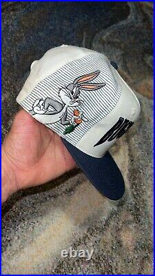 Vintage Looney Tunes Laser SnapBack Bugs Bunny 90s Rare Warner Brothers Studio