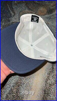 Vintage Looney Tunes Laser SnapBack Bugs Bunny 90s Rare Warner Brothers Studio