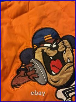 Vintage NFL Chicago Bears Looney Tunes Taz Jacket L RARE Warner Bros 90s Men L