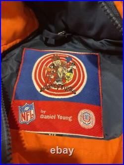 Vintage NFL Chicago Bears Looney Tunes Taz Jacket L RARE Warner Bros 90s Men L
