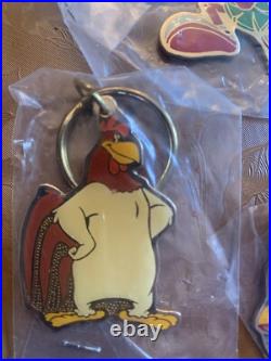 Vintage RARE 90's Looney Tunes Bugs Bunny Metal Keychain 1993 Warner Bros X 15