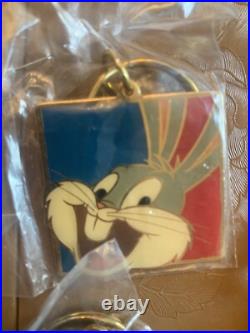 Vintage RARE 90's Looney Tunes Bugs Bunny Metal Keychain 1993 Warner Bros X 15