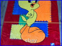 Vintage RARE Novatex Warner Bros Looney Tunes Tweety Bird Plush Blanket Twin Bed