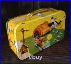 Vintage & Rare Tin Lunchbox Argentina Sylvester Tweety Bugs Bunny Warner Bros