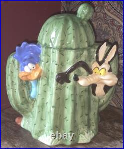 Vintage Retro Rare Looney Toons Road Runner Warner Bros Cookie Jar FREE SHIP Vintage Retro Rare Looney Toons Road Runner Warner Bros Cookie Jar FREE SHIP