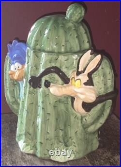 Vintage Retro Rare Looney Toons Road Runner Warner Bros Cookie Jar FREE SHIP Vintage Retro Rare Looney Toons Road Runner Warner Bros Cookie Jar FREE SHIP