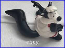 Vintage Warner Bros. Pepe Le Pew Looney Tunes Collectible Figure 1996 RARE & HTF