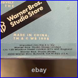 Vntg Tweety Bird Birthday Cake Server RARE Vintage Warner Bros New In Box 1998 Vntg Tweety Bird Birthday Cake Server RARE Vintage Warner Bros New In Box 1998