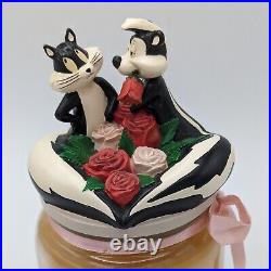 Vtg 2000 Warner Bros. Looney Tunes Pepe Le Pew and Penelope Wax Candle Rare New