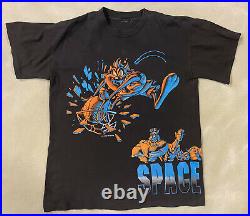Vtg Rare Space Jam Shirt L Men Looney Tunes Taz Monstars Warner Bros 1996 USA
