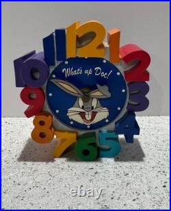 WARNER BROS Looney Tunes BUGS BUNNY 3D Sculpture FIGURINE Clock 1999 VERY RARE