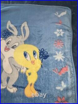 Warner Bros Baby Looney Tunes Blanket Blue Bugs Bunny Tweety Bird Flowers RARE Warner Bros Baby Looney Tunes Blanket Blue Bugs Bunny Tweety Bird Flowers RARE
