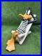 Warner_Bros_Hollywood_Daffy_Sunbathing_Daffy_Duck_Austin_Sculptures_1999_Rare_01_lksh