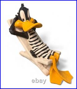 Warner Bros Hollywood Daffy Sunbathing Daffy Duck Austin Sculptures 1999 Rare