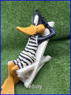 Warner Bros Hollywood Daffy Sunbathing Daffy Duck Austin Sculptures 1999 Rare