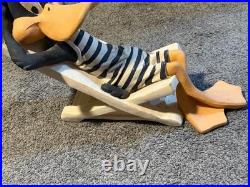 Warner Bros Hollywood Daffy Sunbathing Daffy Duck Austin Sculptures 1999 Rare Warner Bros Hollywood Daffy Sunbathing Daffy Duck Austin Sculptures 1999 Rare